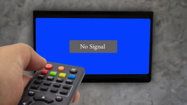 TV with no signal message