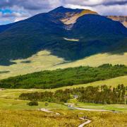 Are there any hotels and camping spots on the West Highland Way?