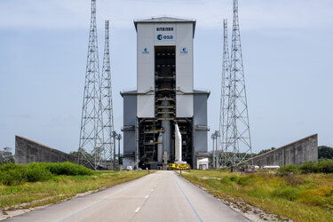 Completing Ariane 6 propulsion elements on the launchpad