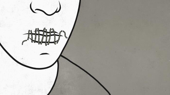 Illustration of string sealing person’s lips.