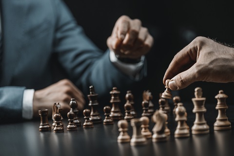 People playing chess - IMD Business School