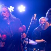 Saving Grace featuring Robert Plant and Suzi Dian