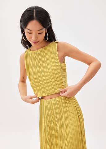 Dez Pleated Boat Neck Crop Top