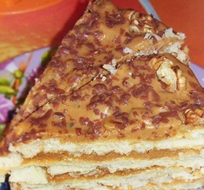 Торт Наполеон из слоеного теста - рецепт с фото
