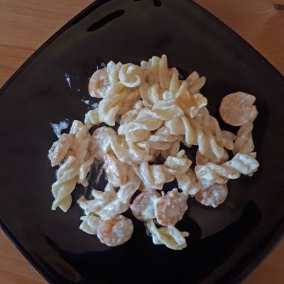 Паста с креветками в сливочно-чесночном соусе - рецепт с фото