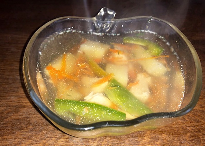 Овощной гречневый суп с куриным филе