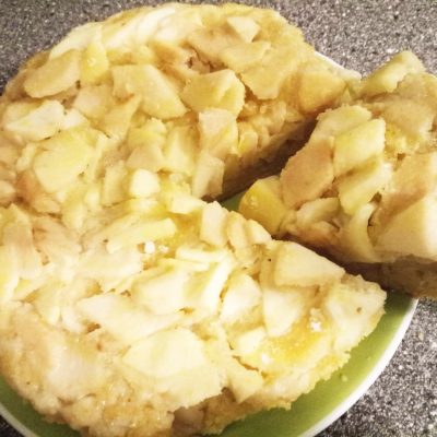 Яблочный пирог в мультиварке - рецепт с фото