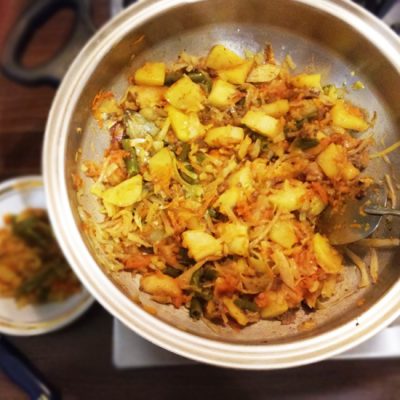Овощное рагу из капусты и картофеля - рецепт с фото