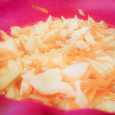 Вкусная квашеная капуста - рецепт с фото