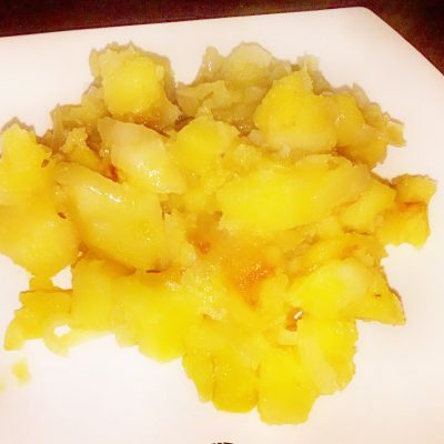 Гарнир — картошка по домашнему с луком - рецепт с фото