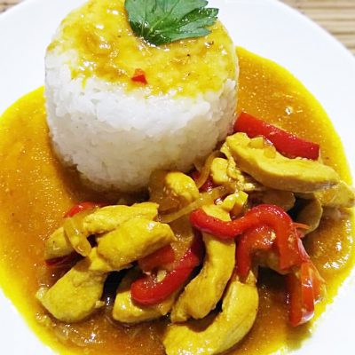 Курица по-тайски со сладким перцем - рецепт с фото