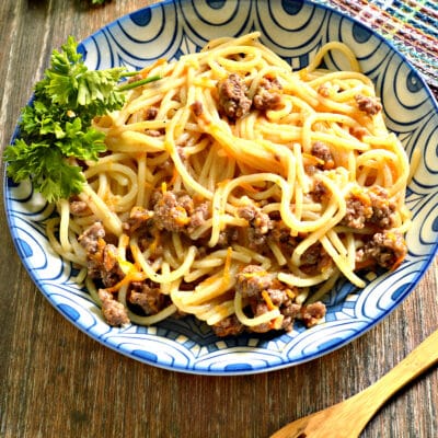 Спагетти с фаршем и овощами на сковороде - рецепт с фото