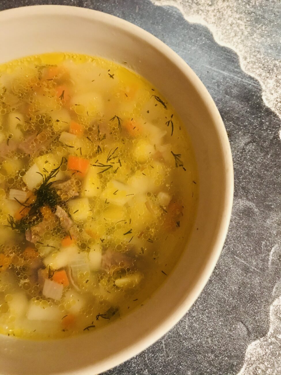 Овощной суп на свином бульоне