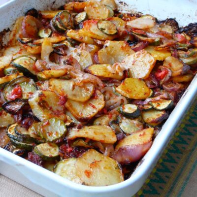 Запеченные кабачки и картофель (греческий бриам) - рецепт с фото