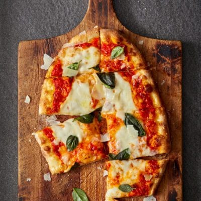 Пицца Маргарита - рецепт с фото