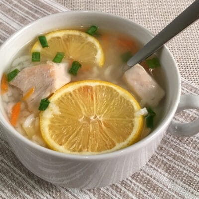Куриный суп с рисом и лимоном - рецепт с фото