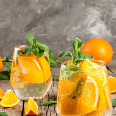 Газированный напиток на основе апельсинов