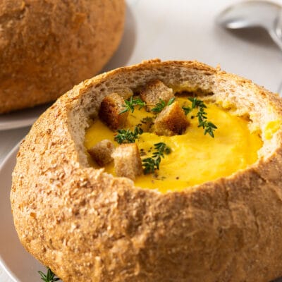 Тыквенный суп в хлебе - рецепт с фото