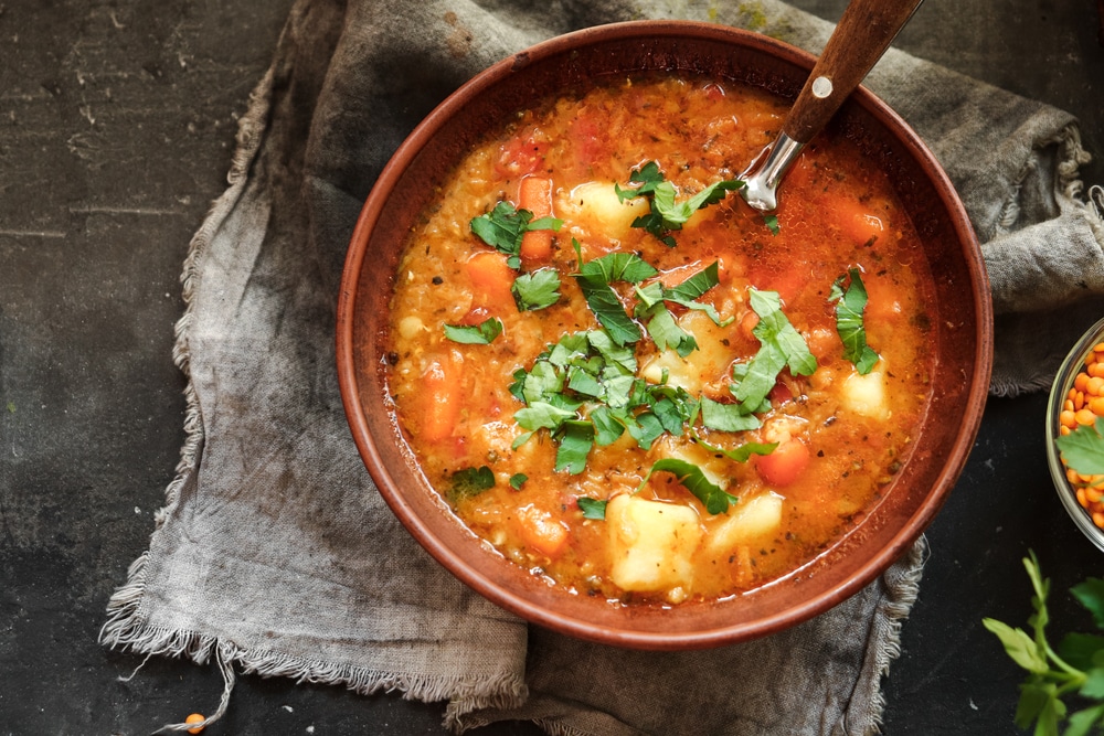 Фото рецепта - Вегетарианский суп из чечевицы - шаг 7