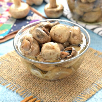 Маринованные грибы (быстрым способом) - рецепт с фото