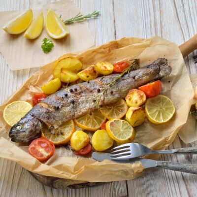 Рыба, запеченная с овощами в пергаменте - рецепт с фото
