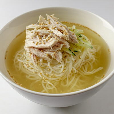 Азиатский куриный суп с лапшой - рецепт с фото