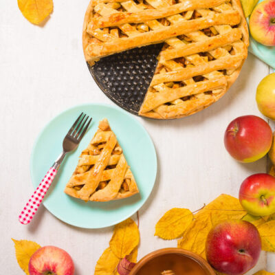 Тарт с яблоками и медом - рецепт с фото