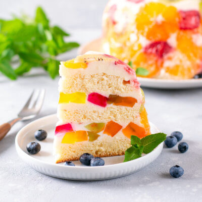 Бисквитный торт с желе - рецепт с фото