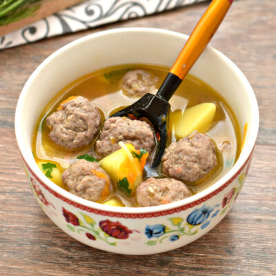 Суп с мясными фрикадельками и овощами - рецепт с фото
