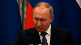 Kremlin nega que Putin tenha prometido não realizar manobras perto da Ucrânia