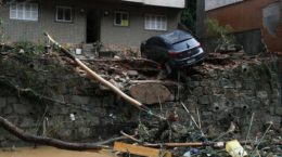 Fortes chuvas deixam ao menos 38 mortos e causam destruição em Petrópolis