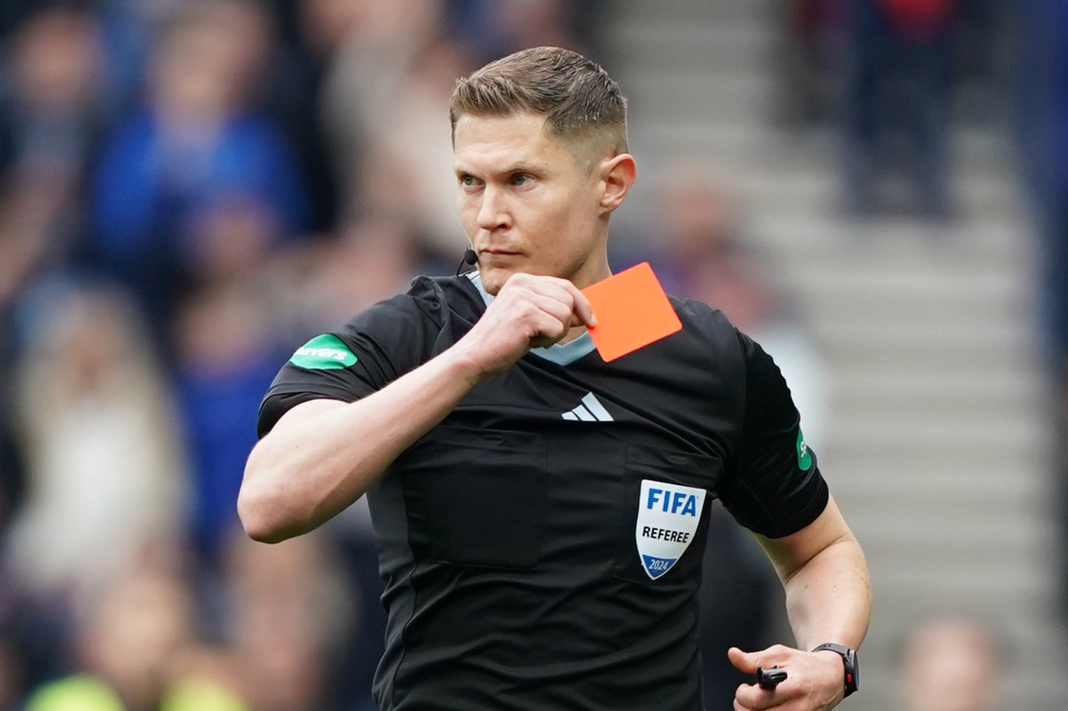 Ex-Premier League ref and Rangers fan wanted to leave Ibrox after VAR 'farce'