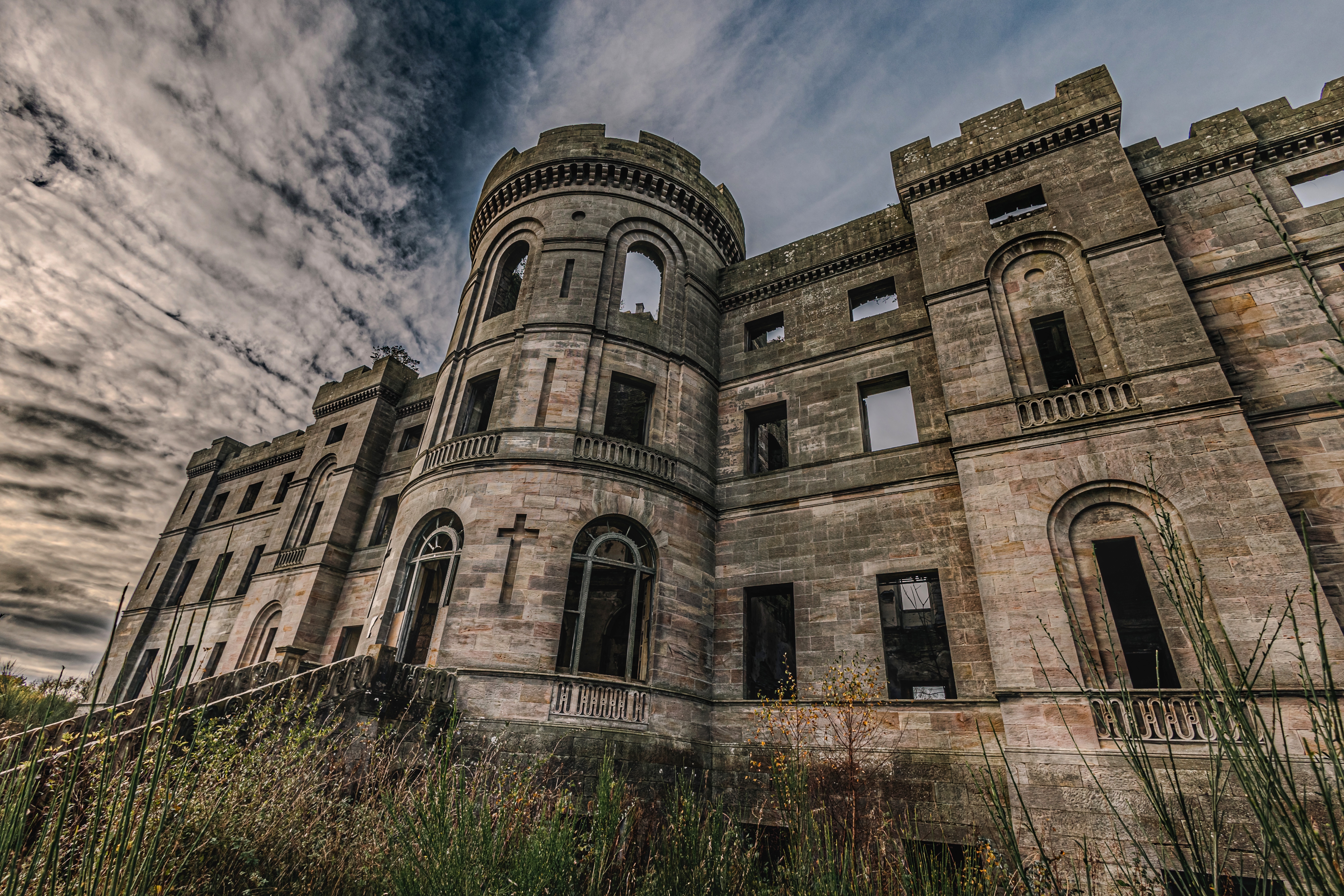 'Fascinating' abandoned castle in a UK forest near 'little Peru'