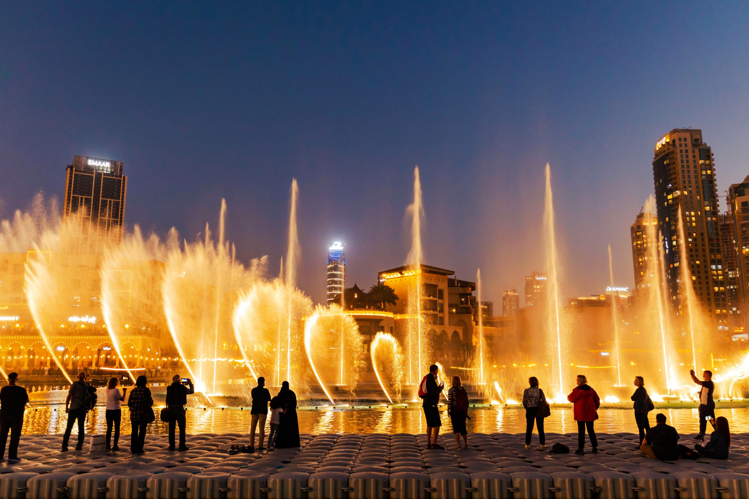 A fountain show in Dubai