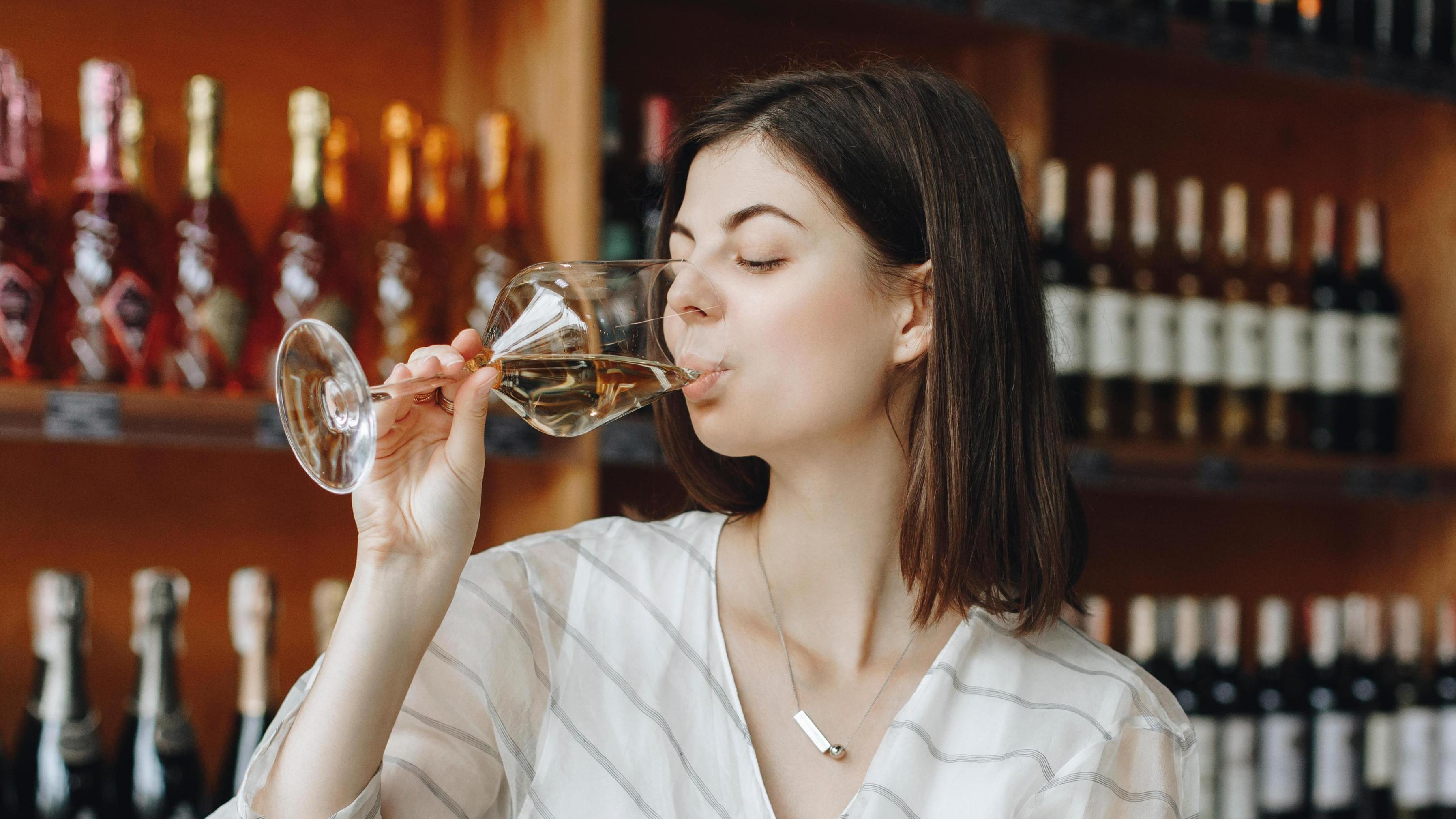 Alcohol raises blood pressure and increases inflammation, even in young adults