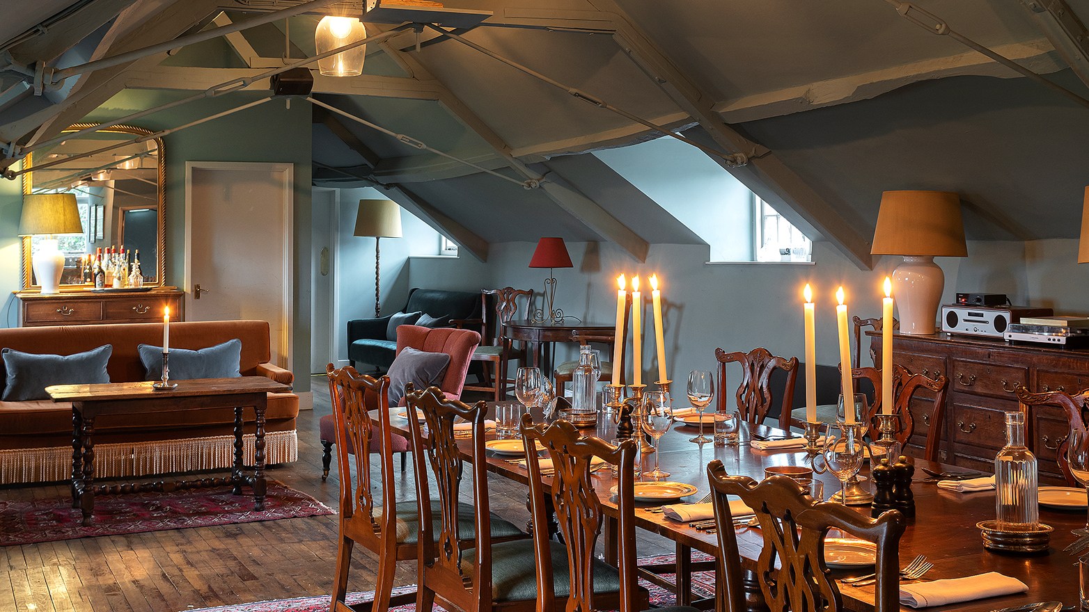 The Bath Arms hotel review: a cosy, modern pub with rooms near the Longleat estate