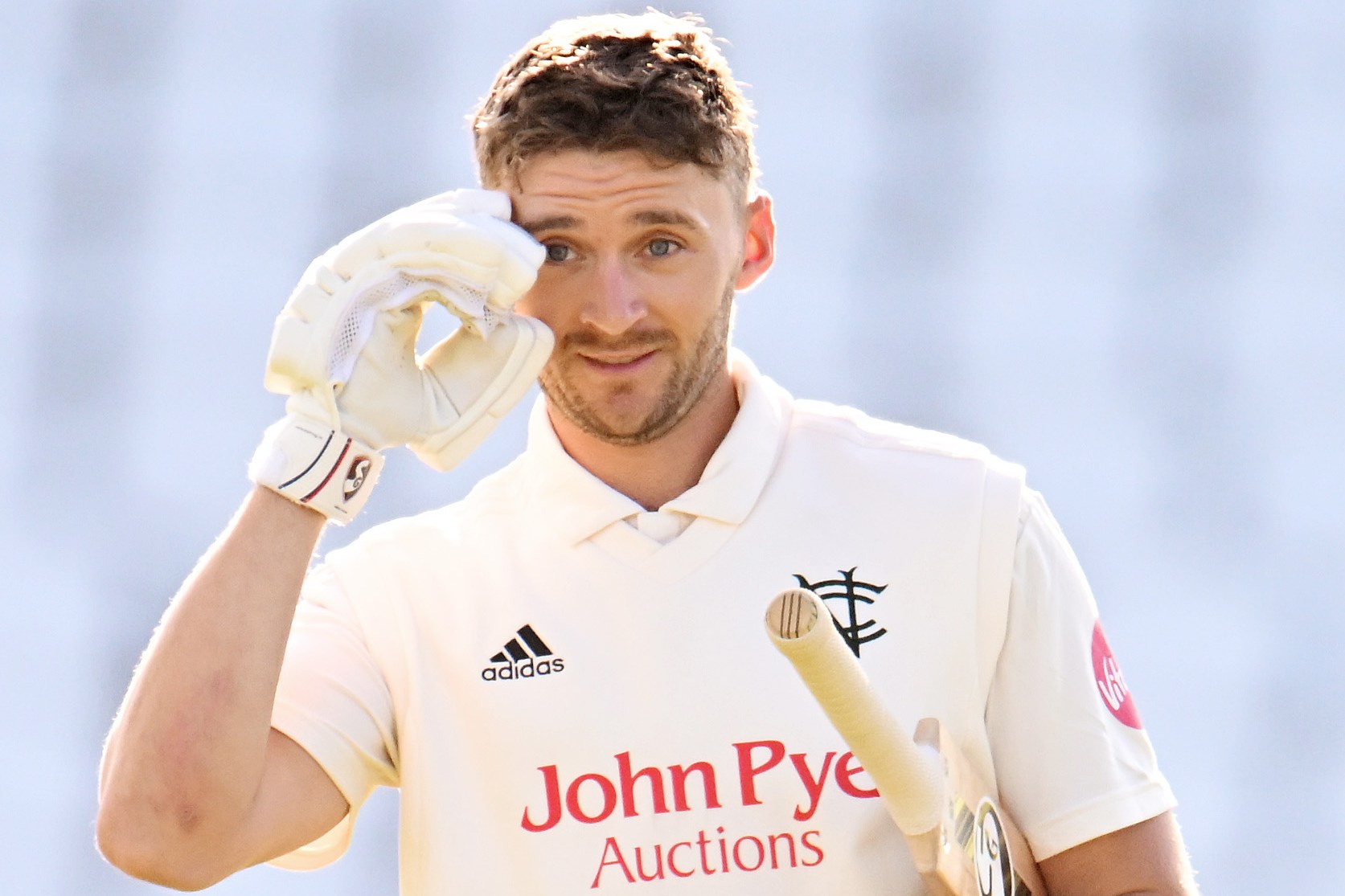 Clarke looks ‘every inch an England batsman’ – and he keeps wicket