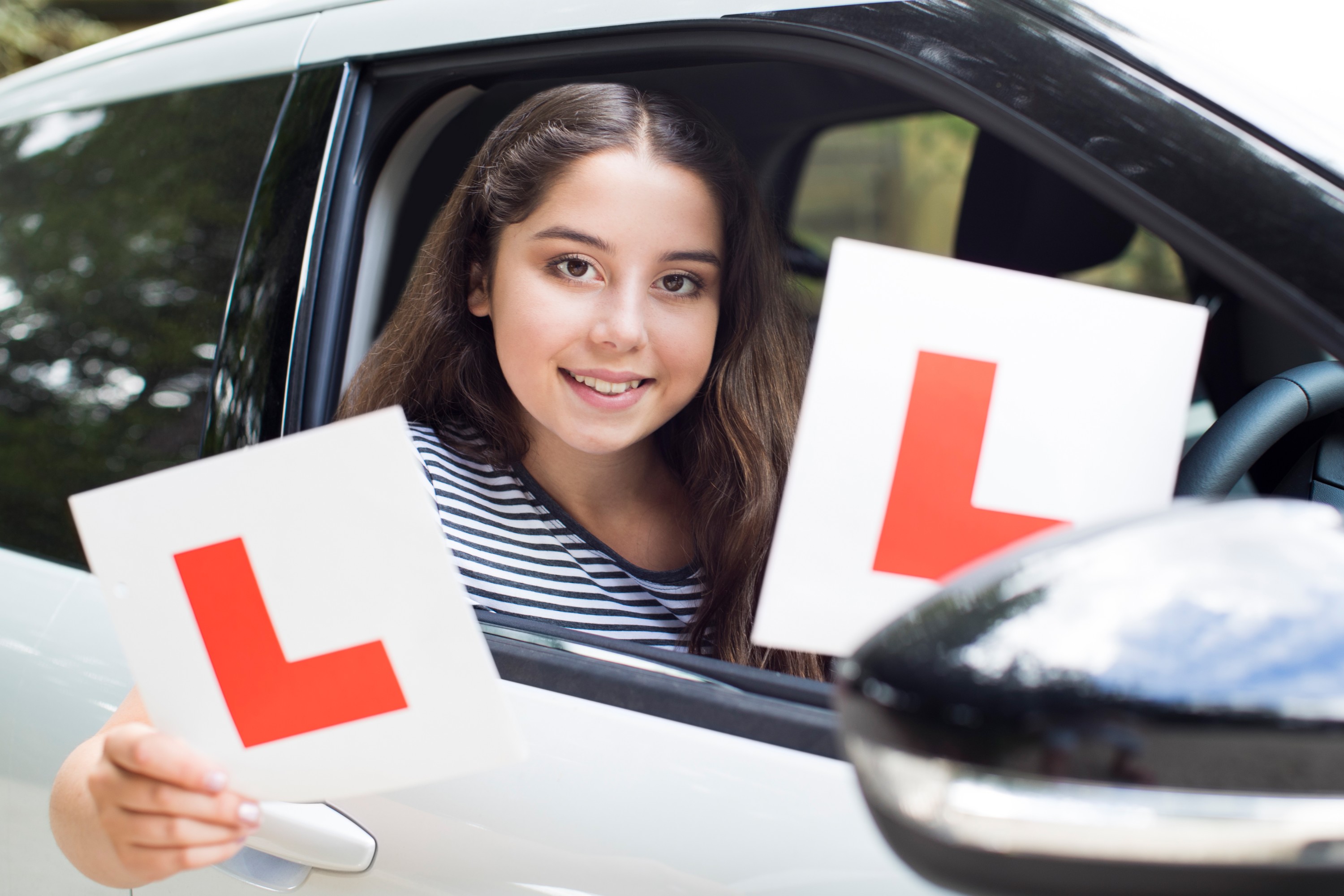 how to make car insurance cheaper for young drivers new drivers